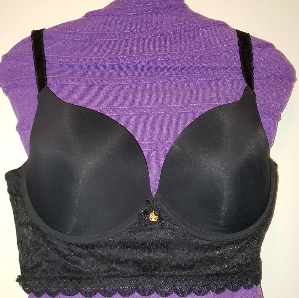 Black push up long line bra